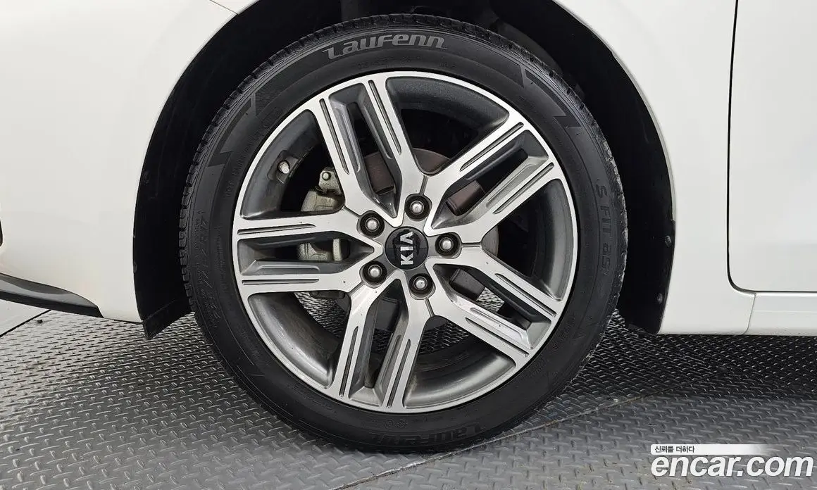 Kia K3 2020 1.6 автомат (гидро), фото 5 Kia K3 2020 1.6 автомат (гидро), фото 5