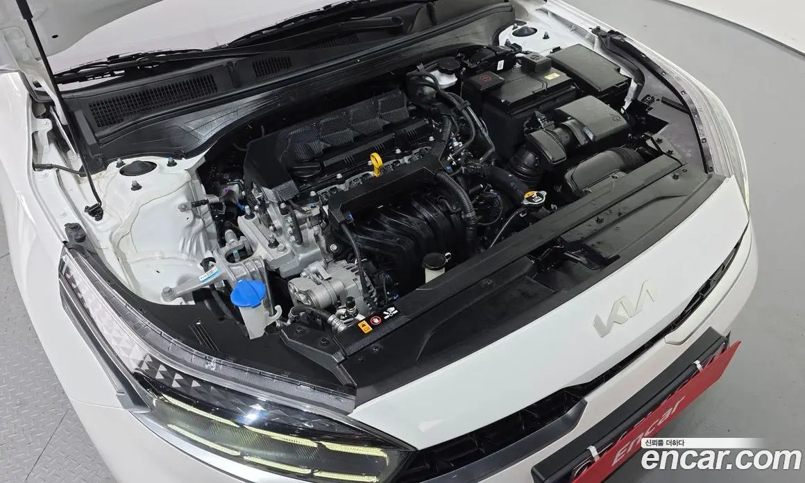 Kia K3 2023 1.6 автомат (гидро), фото 6