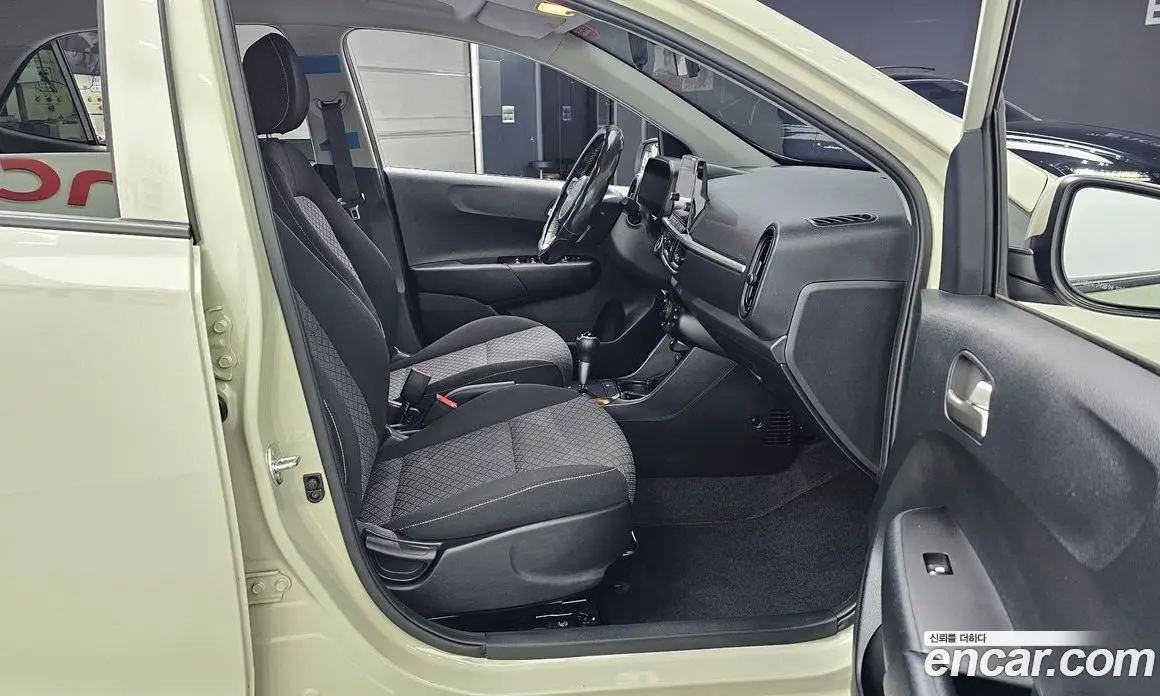 Kia Morning 2023 1.0 автомат (гидро), фото 17
