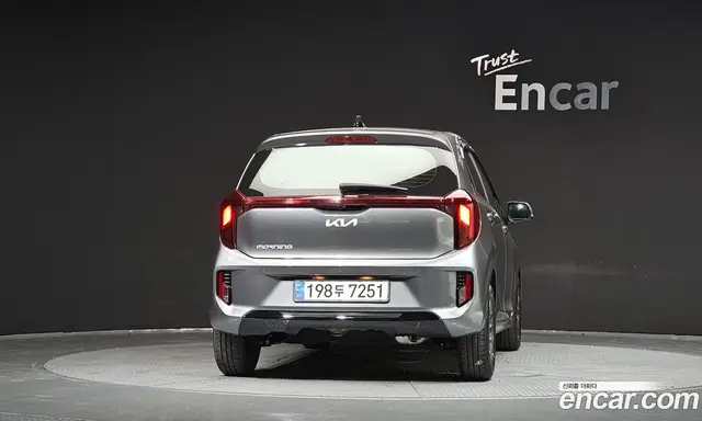 Kia Morning 2023 1.0 автомат (гидро), миниатюра 3 Kia Morning 2023 1.0 автомат (гидро), миниатюра 3