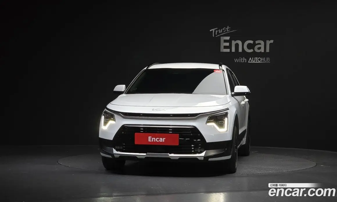 Kia Niro 2025 1.6 автомат (гидро), фото 3