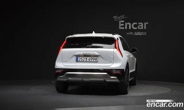 Kia Niro 2025 1.6 автомат (гидро), миниатюра 4