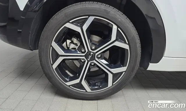 Kia Niro 2025 1.6 автомат (гидро), миниатюра 5