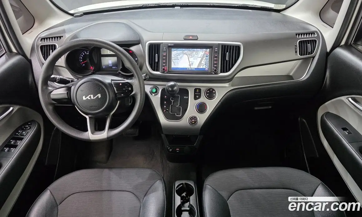 Kia Ray 2022 1.0 автомат (гидро), фото 10