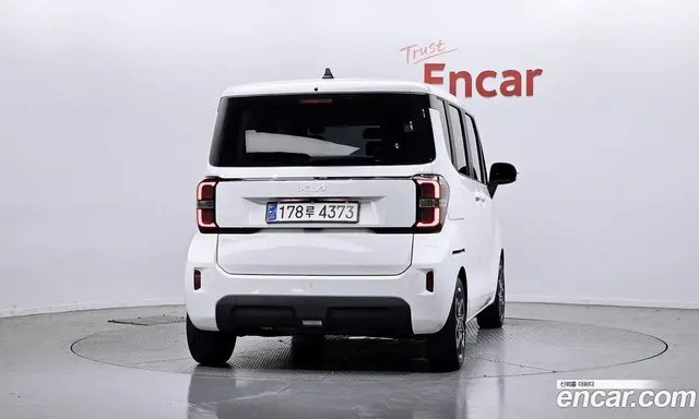 Kia Ray 2023 1.0 автомат (гидро), миниатюра 4