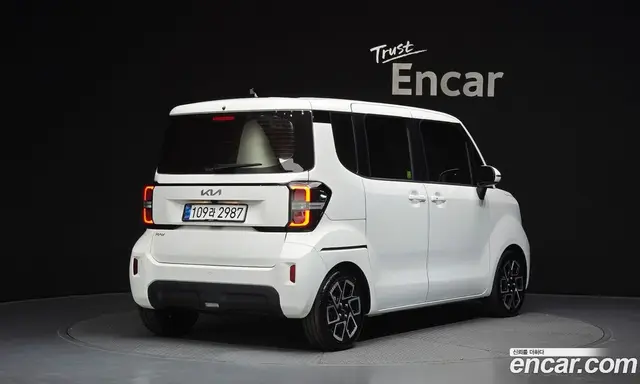 Kia Ray 2024 1.0 автомат (гидро), миниатюра 2