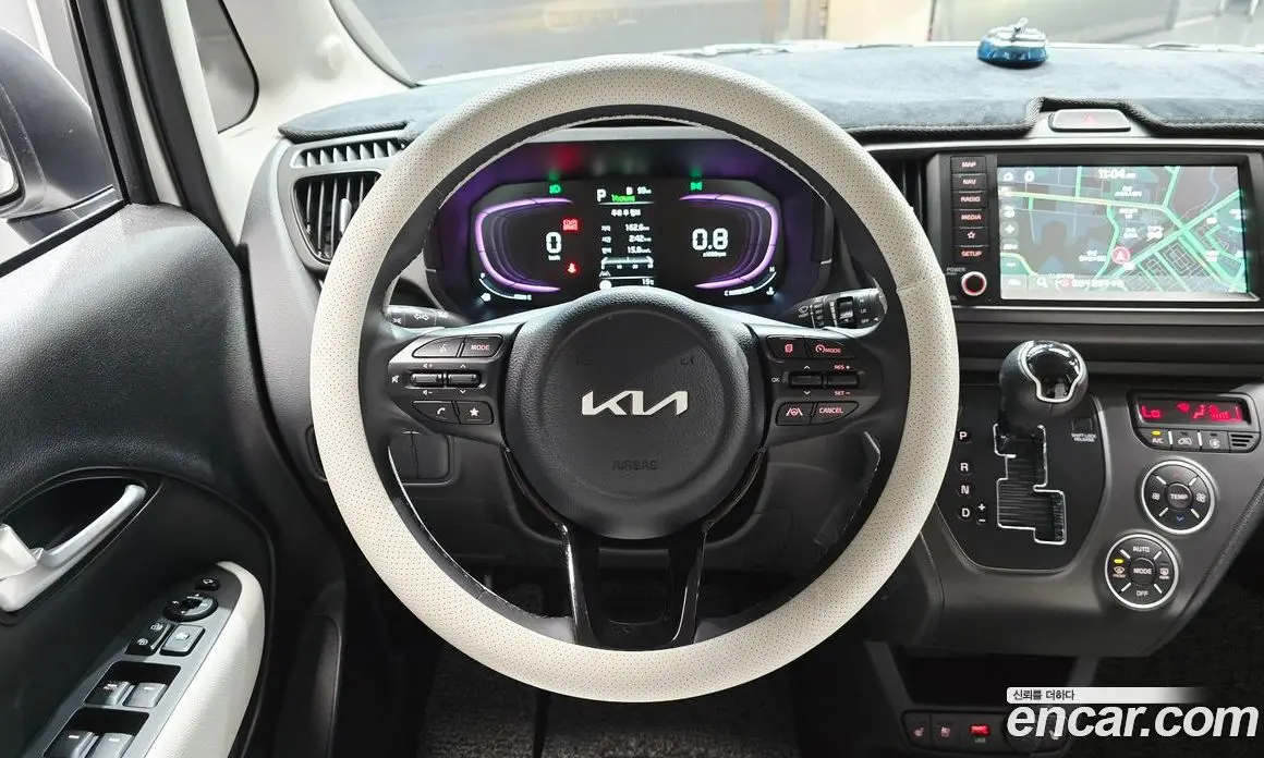 Kia Ray 2024 1.0 автомат (гидро), фото 19
