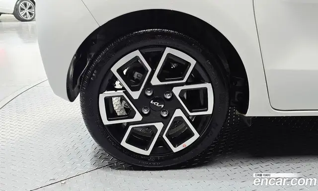 Kia Ray 2024 1.0 автомат (гидро), миниатюра 5