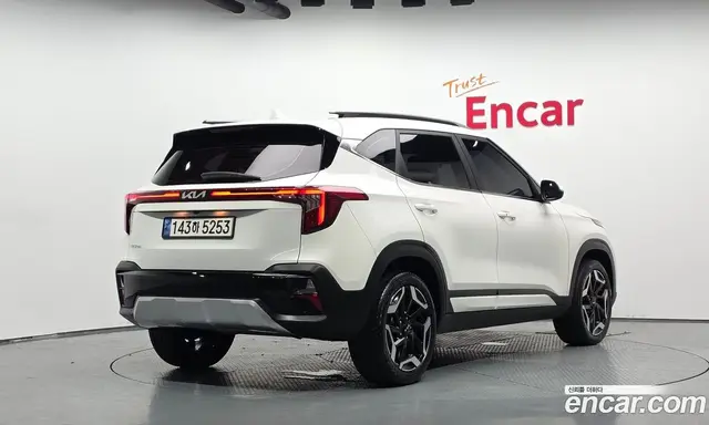 Kia Seltos 2023 2.0 автомат (гидро), миниатюра 2 Kia Seltos 2023 2.0 автомат (гидро), миниатюра 2