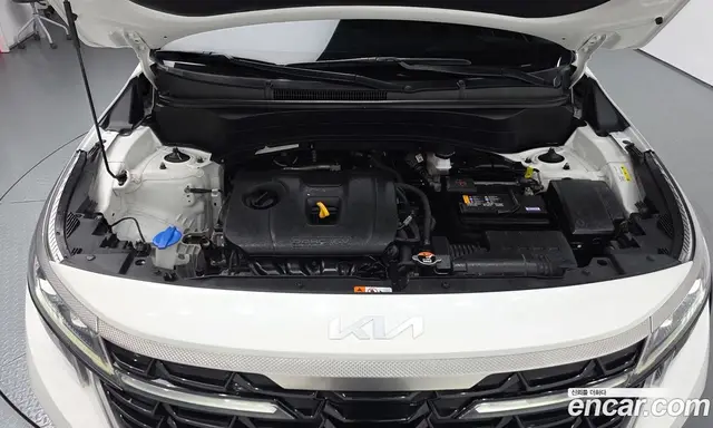 Kia Seltos 2023 2.0 автомат (гидро), миниатюра 6 Kia Seltos 2023 2.0 автомат (гидро), миниатюра 6