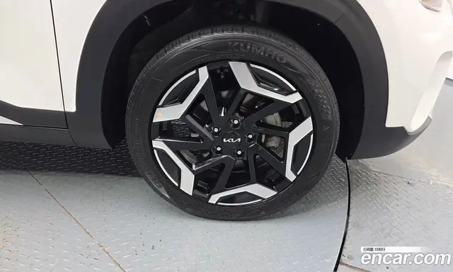 Kia Seltos 2023 2.0 автомат (гидро), миниатюра 7 Kia Seltos 2023 2.0 автомат (гидро), миниатюра 7