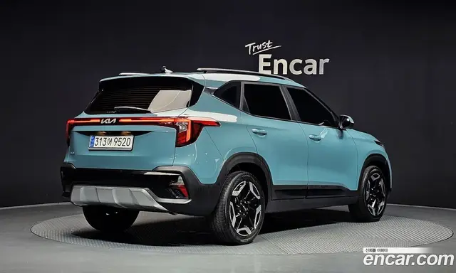 Kia Seltos 2023 1.6 автомат (гидро), миниатюра 2 Kia Seltos 2023 1.6 автомат (гидро), миниатюра 2