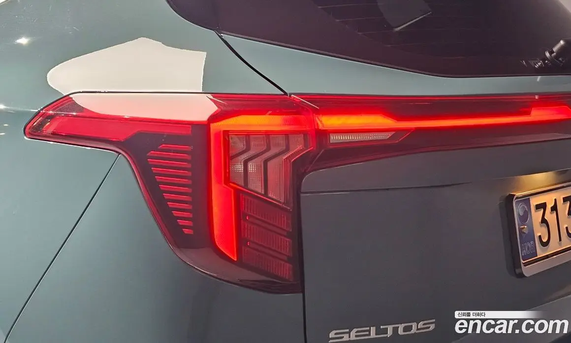 Kia Seltos 2023 1.6 автомат (гидро), фото 9 Kia Seltos 2023 1.6 автомат (гидро), фото 9