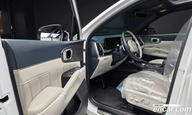 Kia Sorento 2023 1.6 автомат (гидро), миниатюра 12
