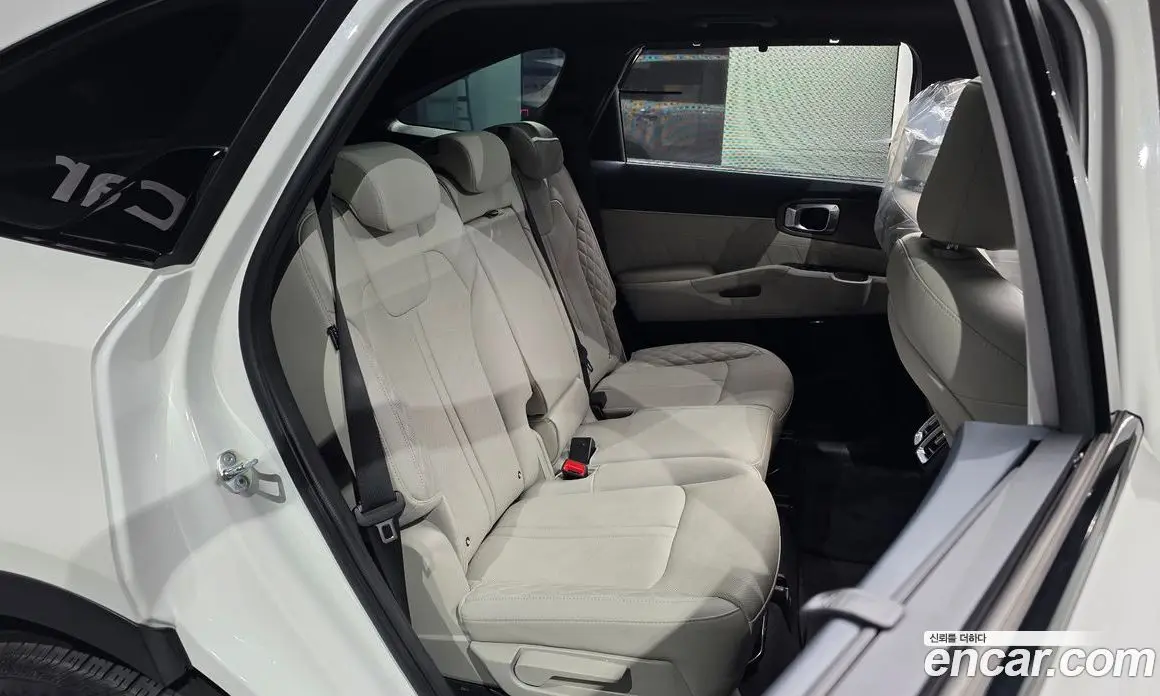 Kia Sorento 2023 1.6 автомат (гидро), фото 16 Kia Sorento 2023 1.6 автомат (гидро), фото 16