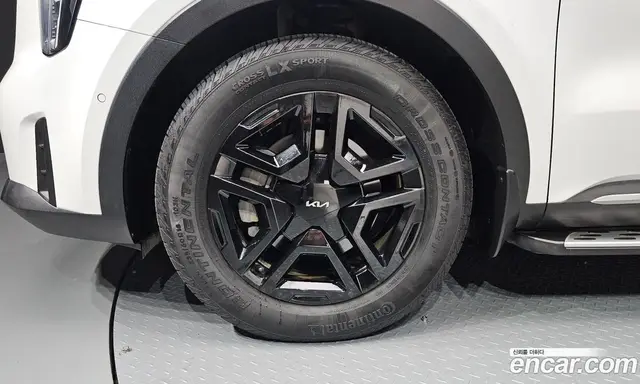 Kia Sorento 2023 1.6 автомат (гидро), миниатюра 4 Kia Sorento 2023 1.6 автомат (гидро), миниатюра 4