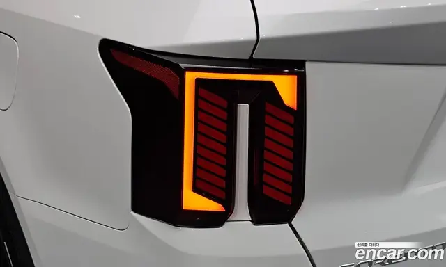 Kia Sorento 2023 1.6 автомат (гидро), миниатюра 8 Kia Sorento 2023 1.6 автомат (гидро), миниатюра 8