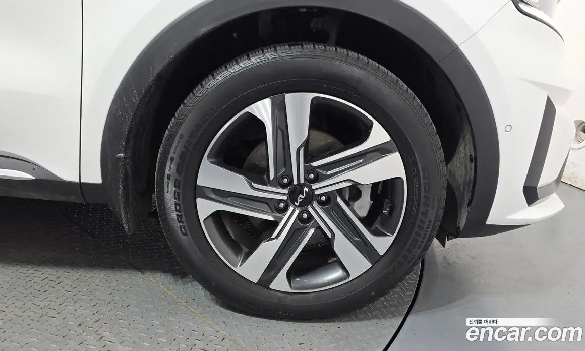 Kia Sorento 2023 1.6 автомат (гидро), фото 7 Kia Sorento 2023 1.6 автомат (гидро), фото 7