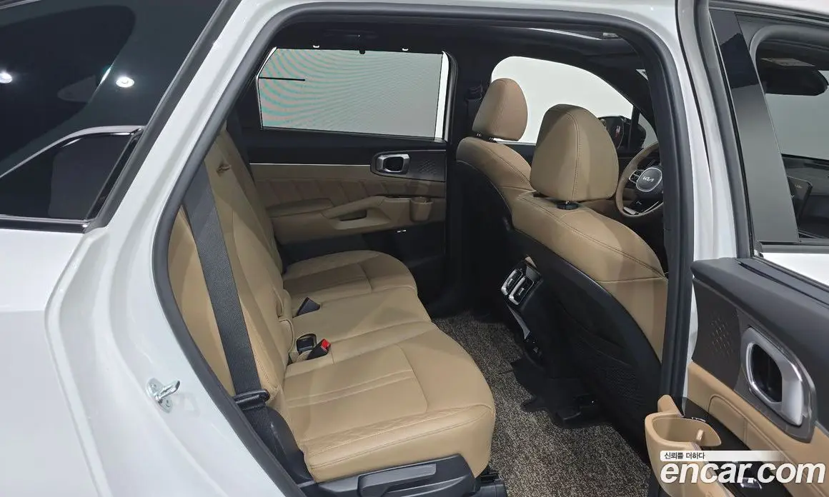 Kia Sorento 2024 1.6 автомат (гидро), фото 17