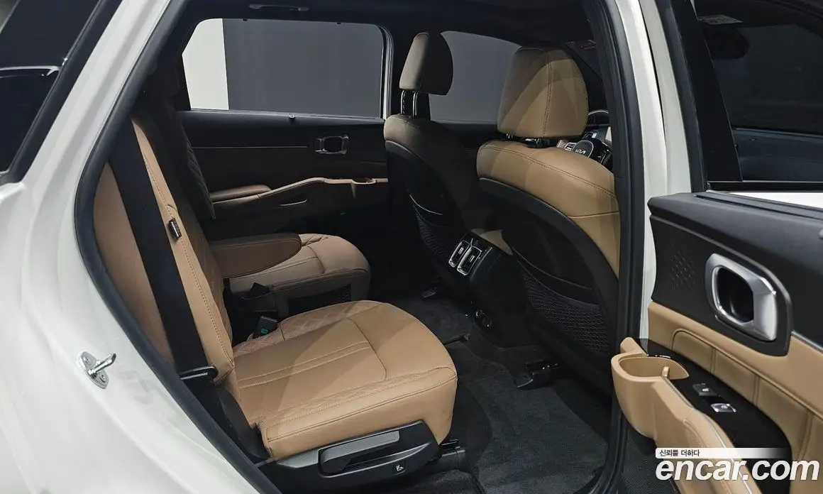 Kia Sorento 2024 1.6 автомат (гидро), фото 16