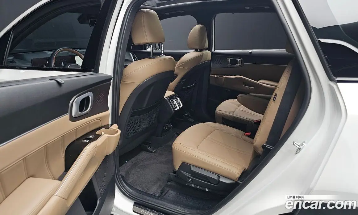 Kia Sorento 2024 1.6 автомат (гидро), фото 18