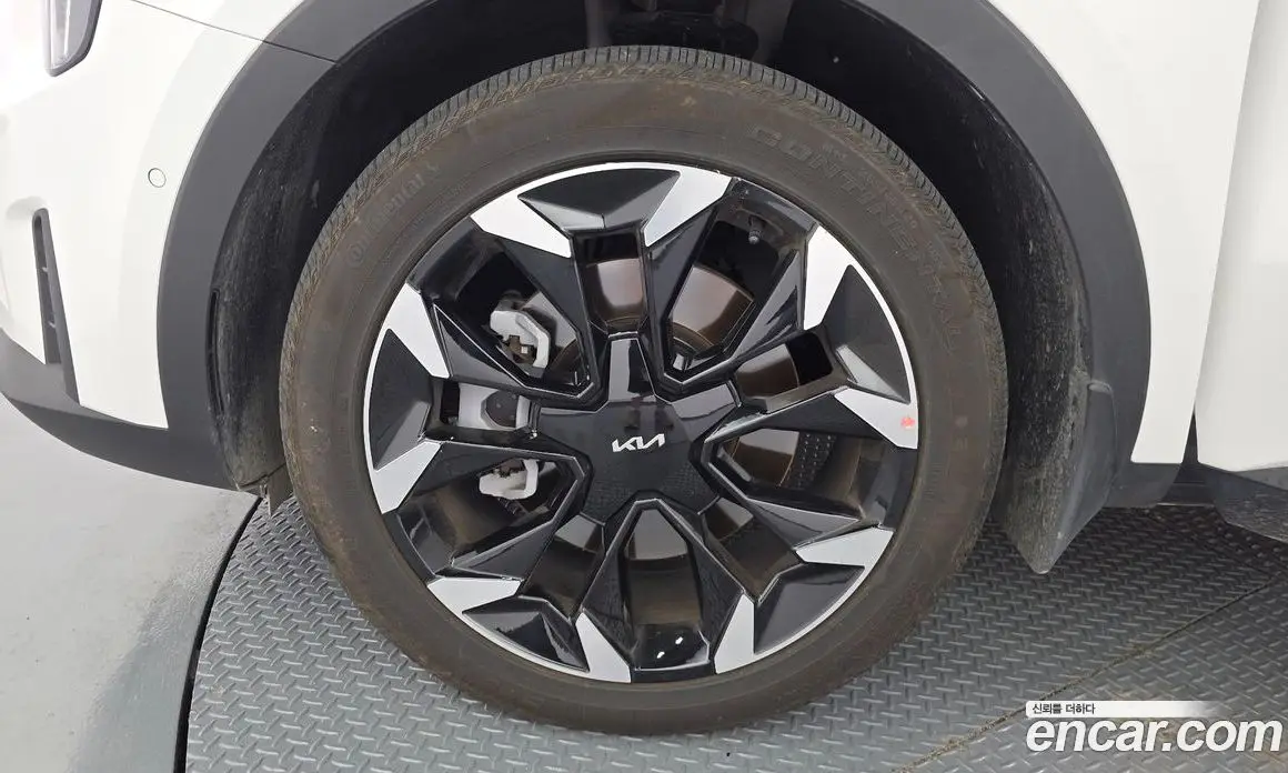 Kia Sorento 2024 2.2 автомат (гидро), фото 5