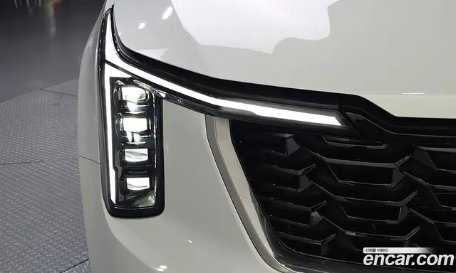 Kia Sorento 2024 2.2 автомат (гидро), миниатюра 8