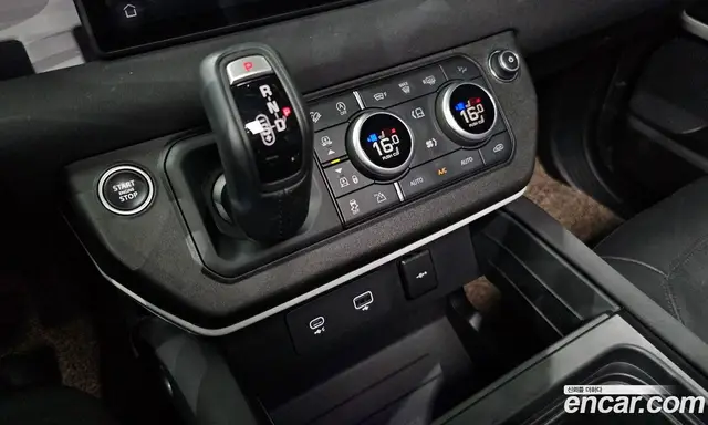 Land Rover Defender 2022 3.0 автомат (гидро), миниатюра 12