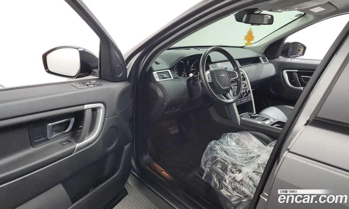 Land Rover Discovery Sport 2017 2.0 автомат (гидро), фото 13 Land Rover Discovery Sport 2017 2.0 автомат (гидро), фото 13