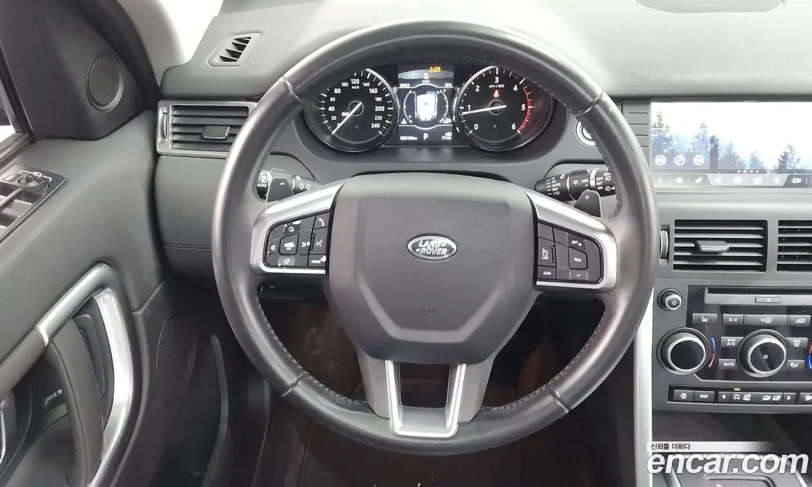 Land Rover Discovery Sport 2017 2.0 автомат (гидро), фото 18 Land Rover Discovery Sport 2017 2.0 автомат (гидро), фото 18