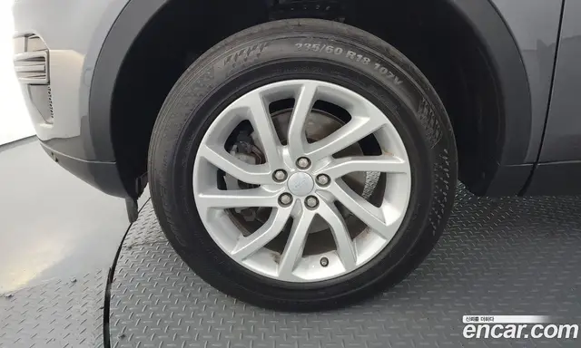 Land Rover Discovery Sport 2017 2.0 автомат (гидро), миниатюра 5 Land Rover Discovery Sport 2017 2.0 автомат (гидро), миниатюра 5