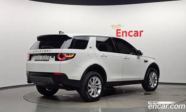 Land Rover Discovery Sport 2017 2.0 автомат (гидро), миниатюра 2