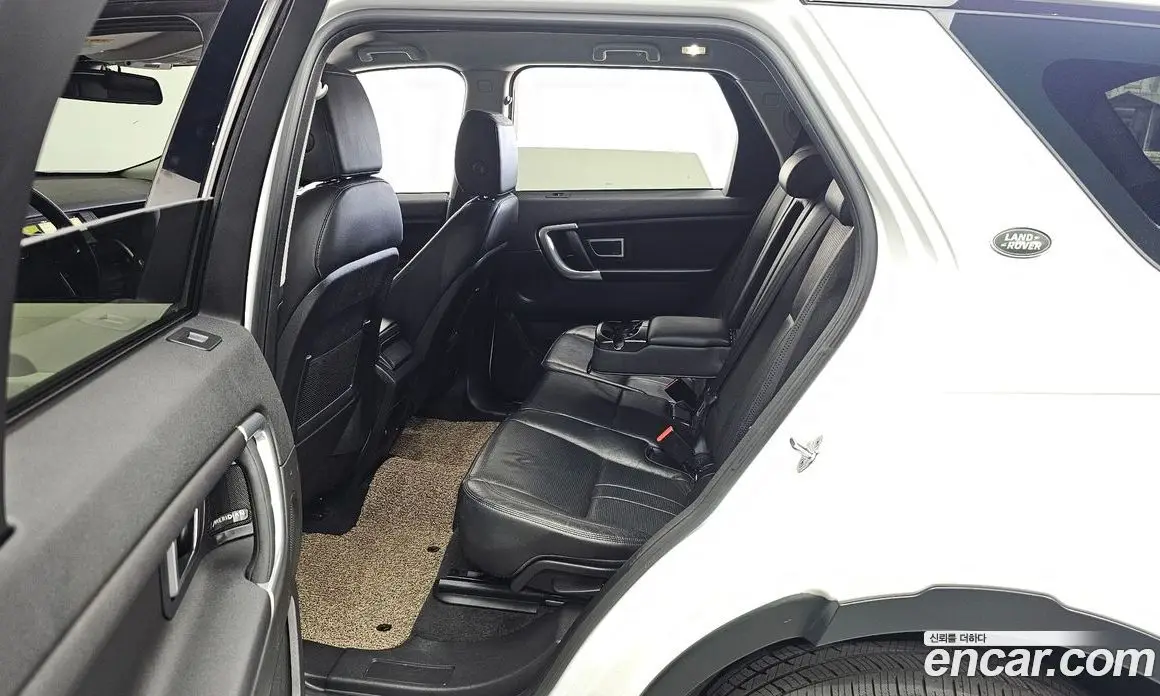 Land Rover Discovery Sport 2017 2.0 автомат (гидро), фото 12