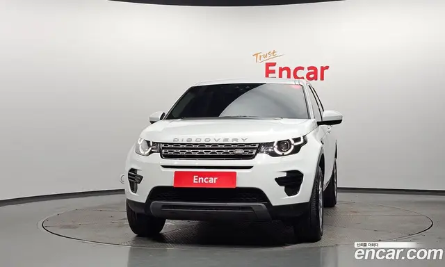 Land Rover Discovery Sport 2017 2.0 автомат (гидро), миниатюра 3