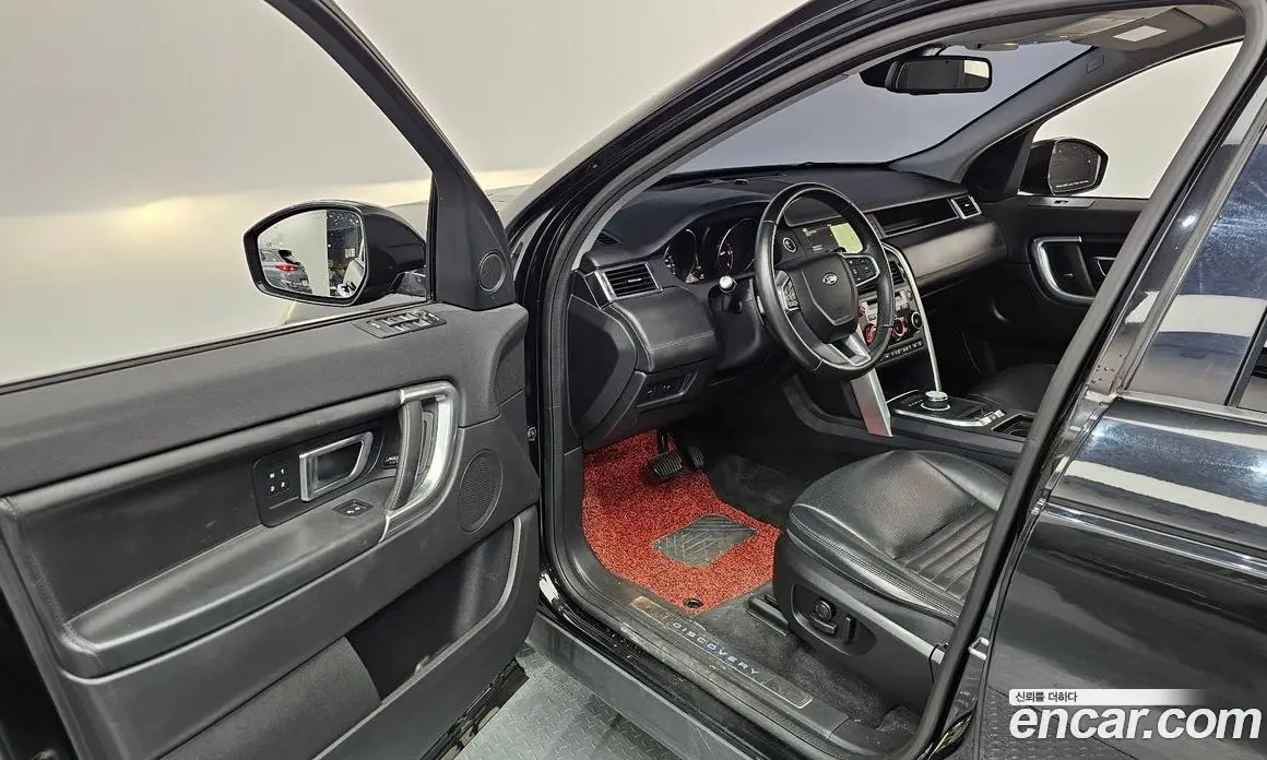 Land Rover Discovery Sport 2019 2.0 автомат (гидро), фото 13