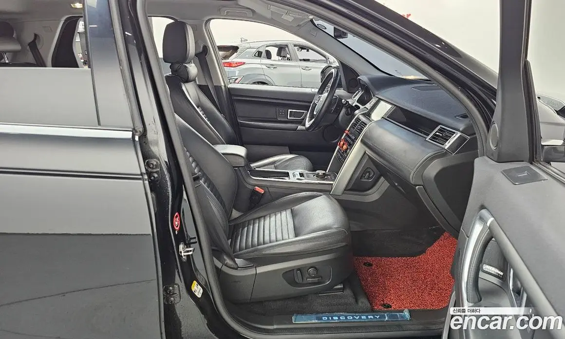 Land Rover Discovery Sport 2019 2.0 автомат (гидро), фото 16