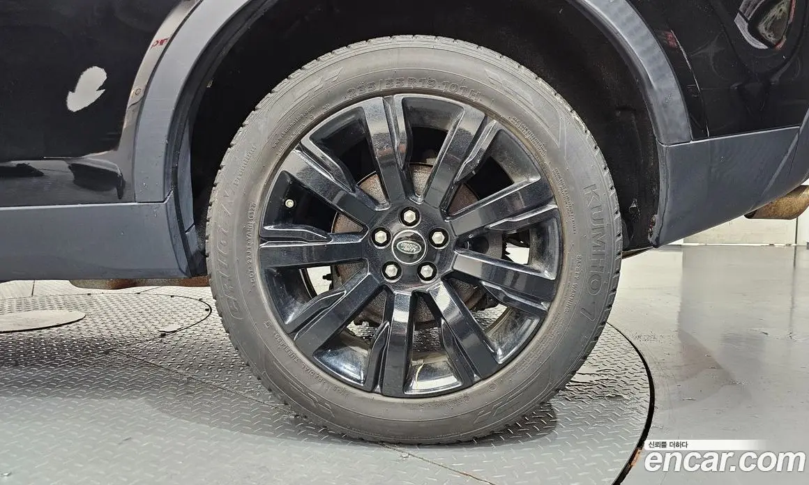 Land Rover Discovery Sport 2019 2.0 автомат (гидро), фото 7