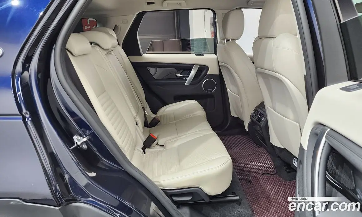 Land Rover Discovery Sport 2020 2.0 автомат (гидро), фото 17