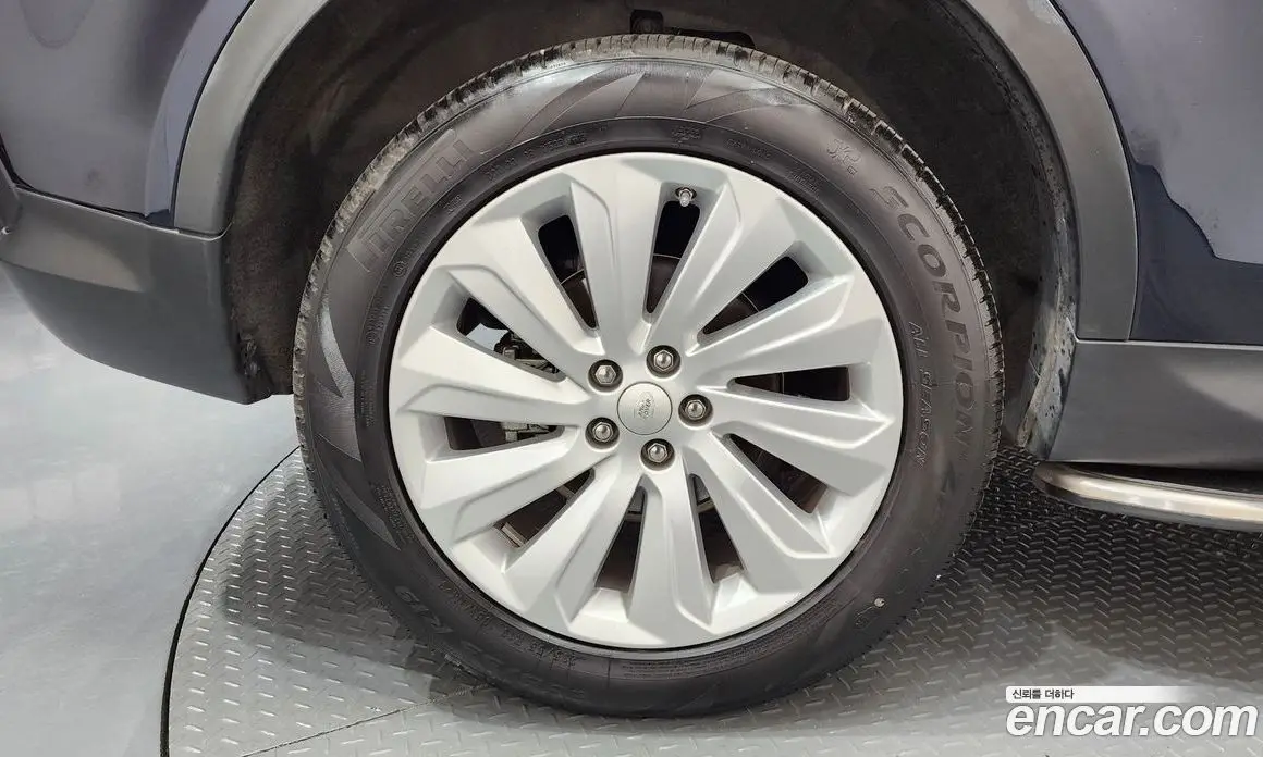 Land Rover Discovery Sport 2020 2.0 автомат (гидро), фото 5