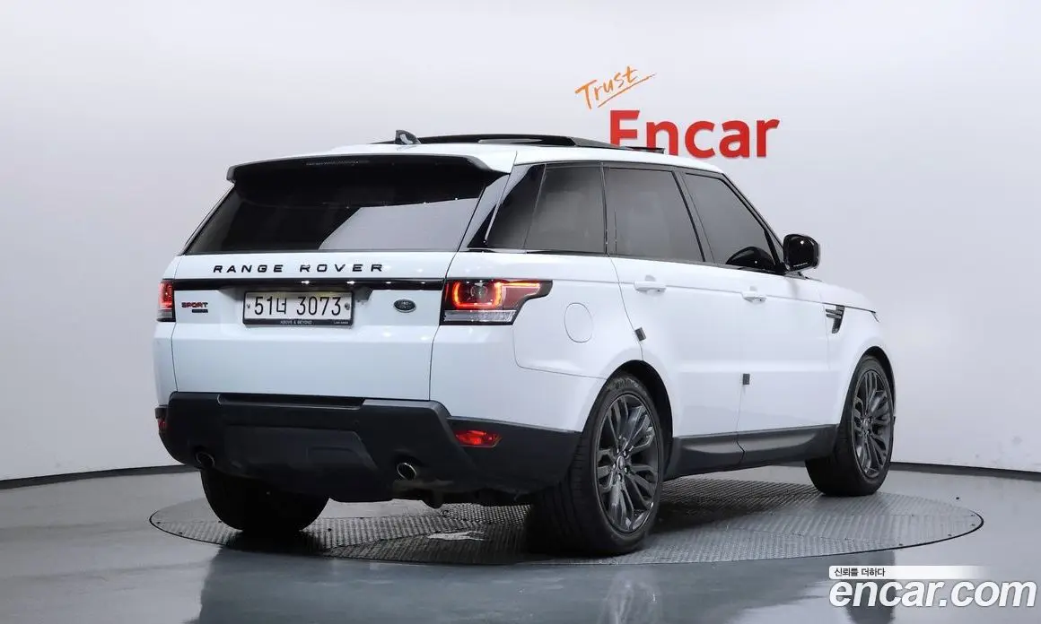 Land Rover Range Rover Sport 2017 3.0 автомат (гидро), фото 2 Land Rover Range Rover Sport 2017 3.0 автомат (гидро), фото 2
