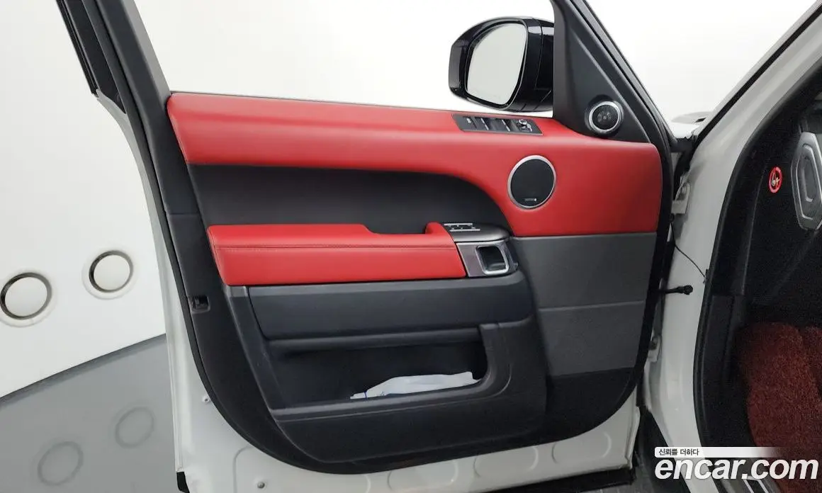 Land Rover Range Rover Sport 2017 3.0 автомат (гидро), фото 14 Land Rover Range Rover Sport 2017 3.0 автомат (гидро), фото 14