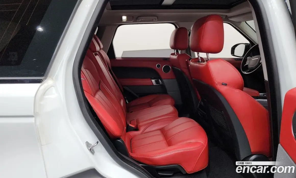 Land Rover Range Rover Sport 2017 3.0 автомат (гидро), фото 17 Land Rover Range Rover Sport 2017 3.0 автомат (гидро), фото 17