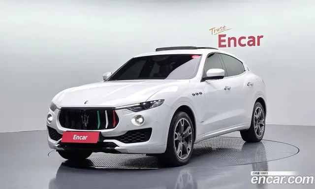 Maserati Levante 2018 3.0 автомат (гидро), миниатюра 1