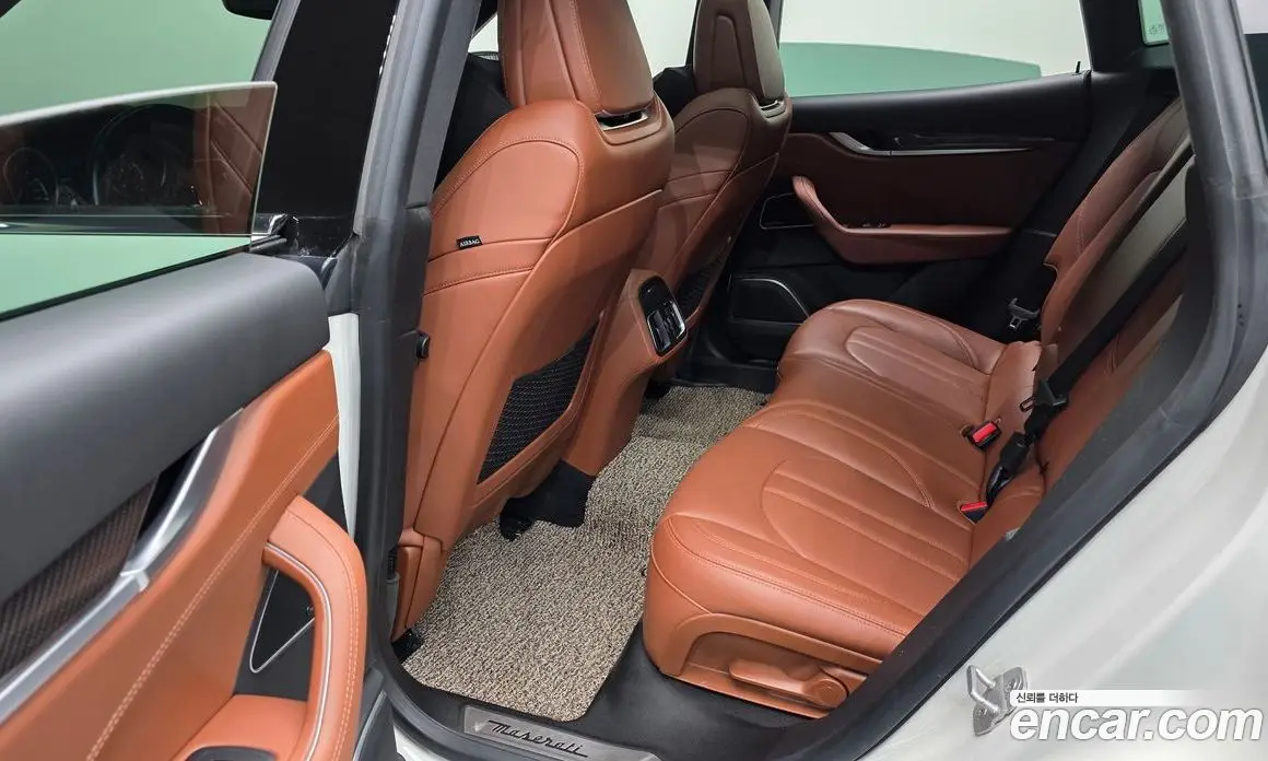 Maserati Levante 2018 3.0 автомат (гидро), фото 18