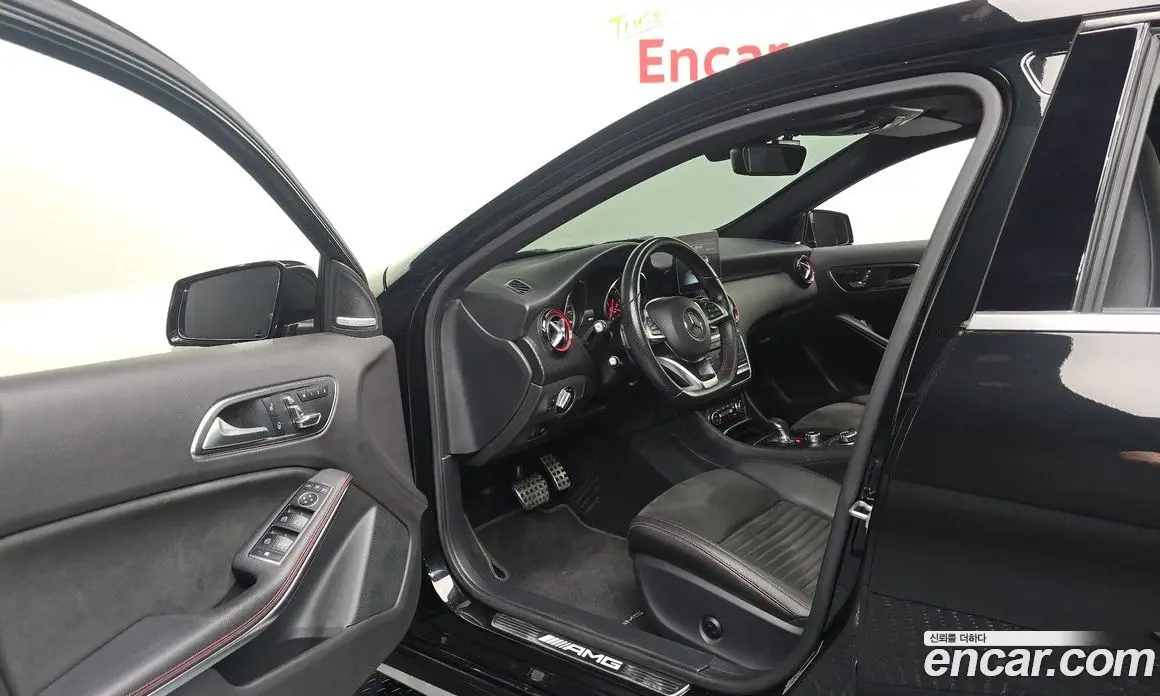 Mercedes-Benz A-Class 2018 2.0 автомат (гидро), фото 13 Mercedes-Benz A-Class 2018 2.0 автомат (гидро), фото 13