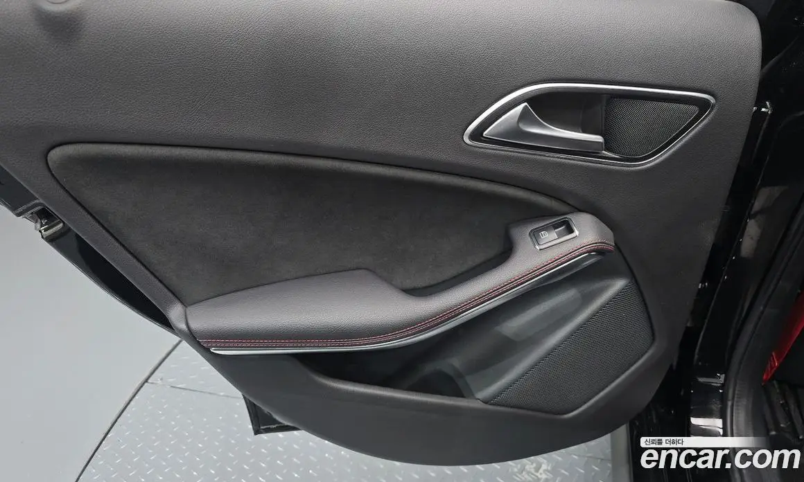 Mercedes-Benz A-Class 2018 2.0 автомат (гидро), фото 15 Mercedes-Benz A-Class 2018 2.0 автомат (гидро), фото 15