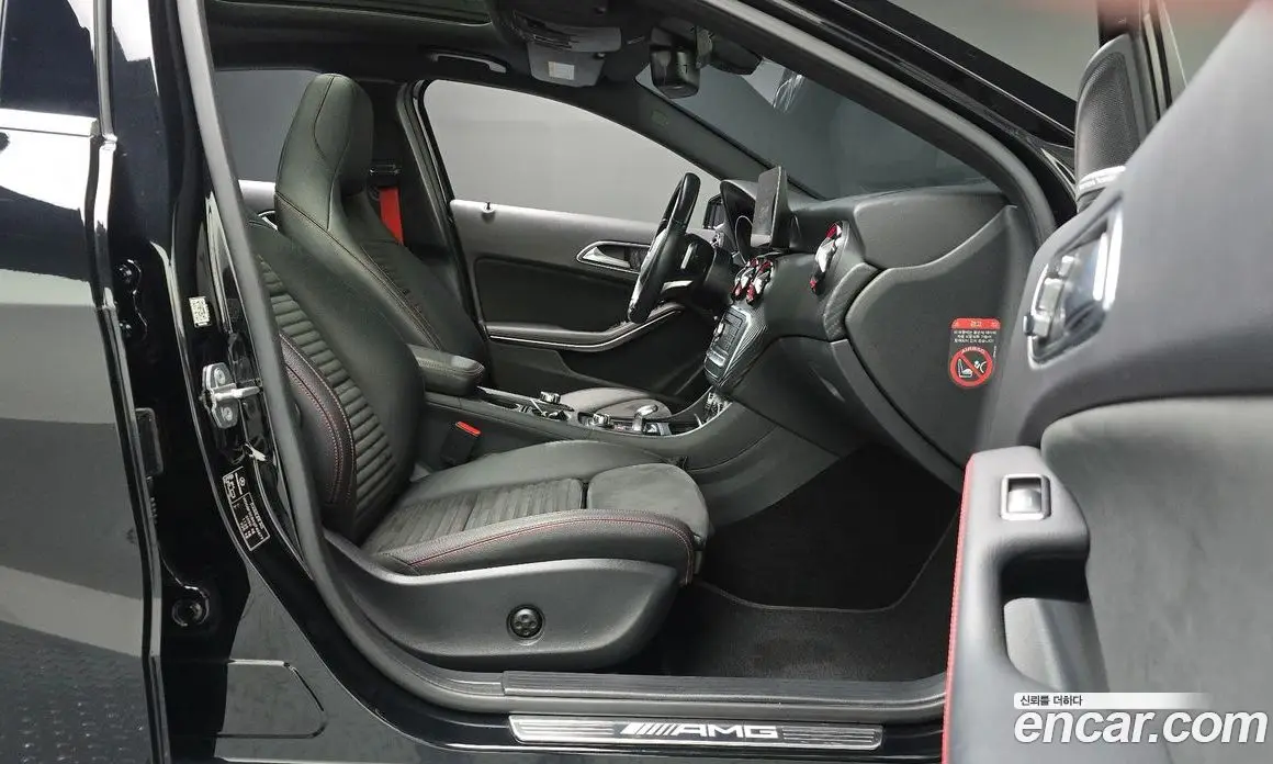 Mercedes-Benz A-Class 2018 2.0 автомат (гидро), фото 16 Mercedes-Benz A-Class 2018 2.0 автомат (гидро), фото 16