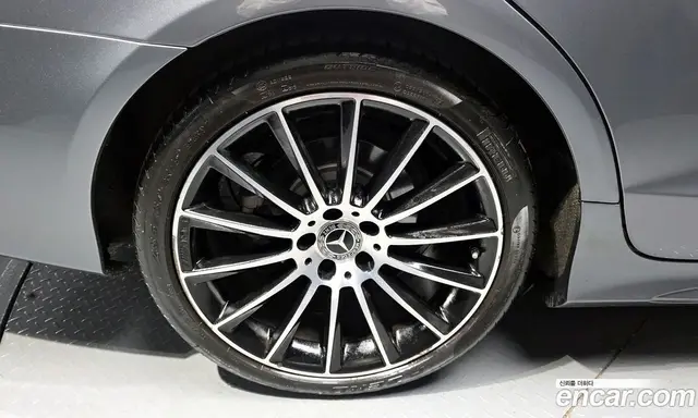 Mercedes-Benz CLS-Class 2017 2.1 автомат (гидро), миниатюра 5