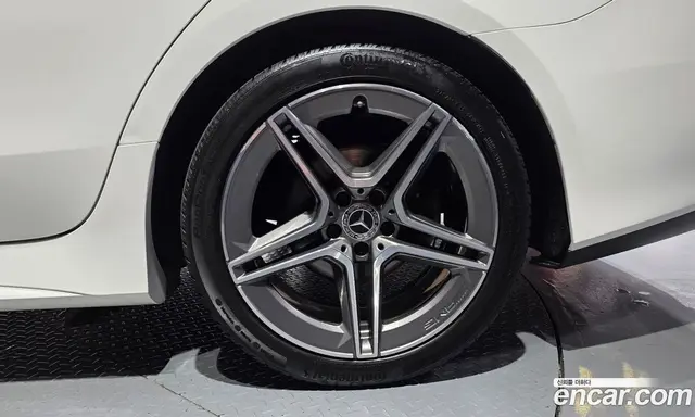 Mercedes-Benz CLS-Class 2019 1.9 автомат (гидро), миниатюра 7