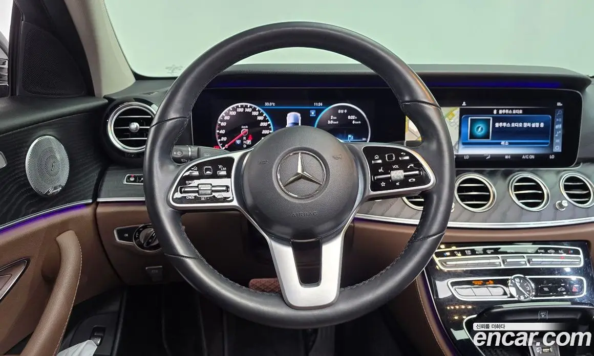 Mercedes-Benz E-Class 2018 2.0 автомат (гидро), фото 20 Mercedes-Benz E-Class 2018 2.0 автомат (гидро), фото 20